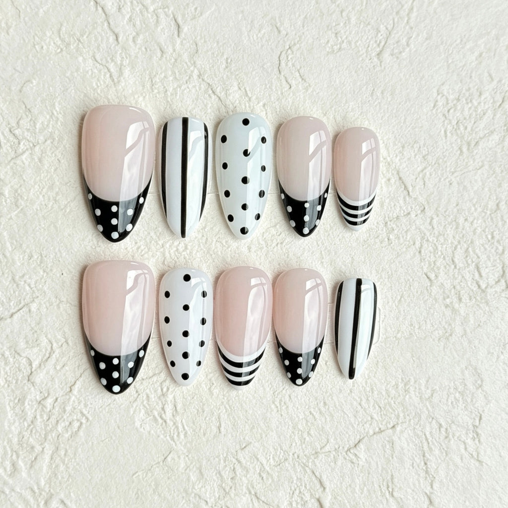 Couture Dot